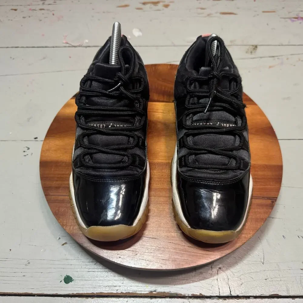 Nike Air Jordan 11 Retro Low Kids Size 6.5 Black Sneaker Shoes 580521-013